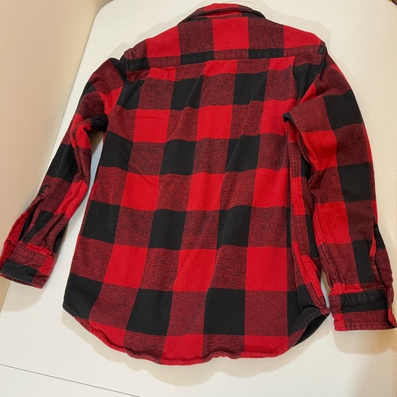 St. John’s Bay Men’s Flannel Top - Size Medium - Men’s Buffalo Plaid Shacket - Picture 2 of 3